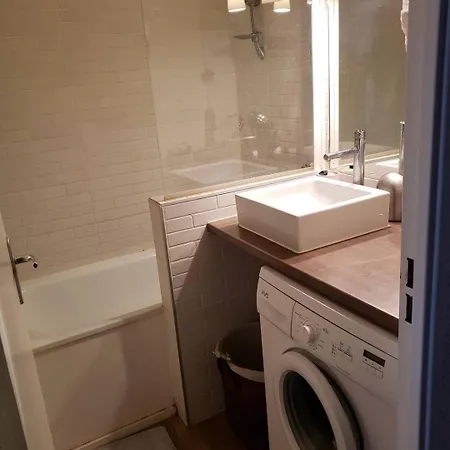 Ocean- La Juncade Agreable Mitoyenne Pour 6 Personnes Villa